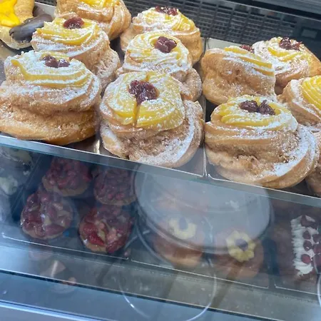 Couette-café Samm San Gregorio Armeno Naples