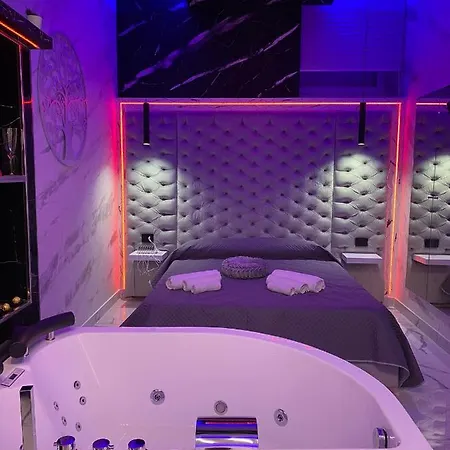 Samm San Gregorio Armeno Couette-café Naples